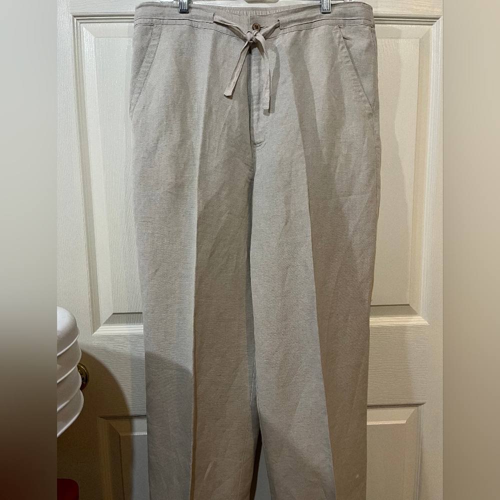 Cubavera Men's Light Tan Linen Chinos
